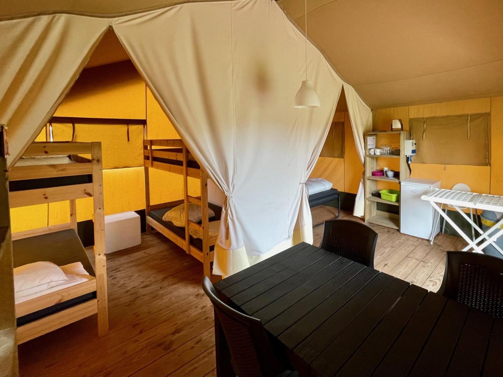 Safaritent At Camping Gt Keiheuvel Balen 객실 사진